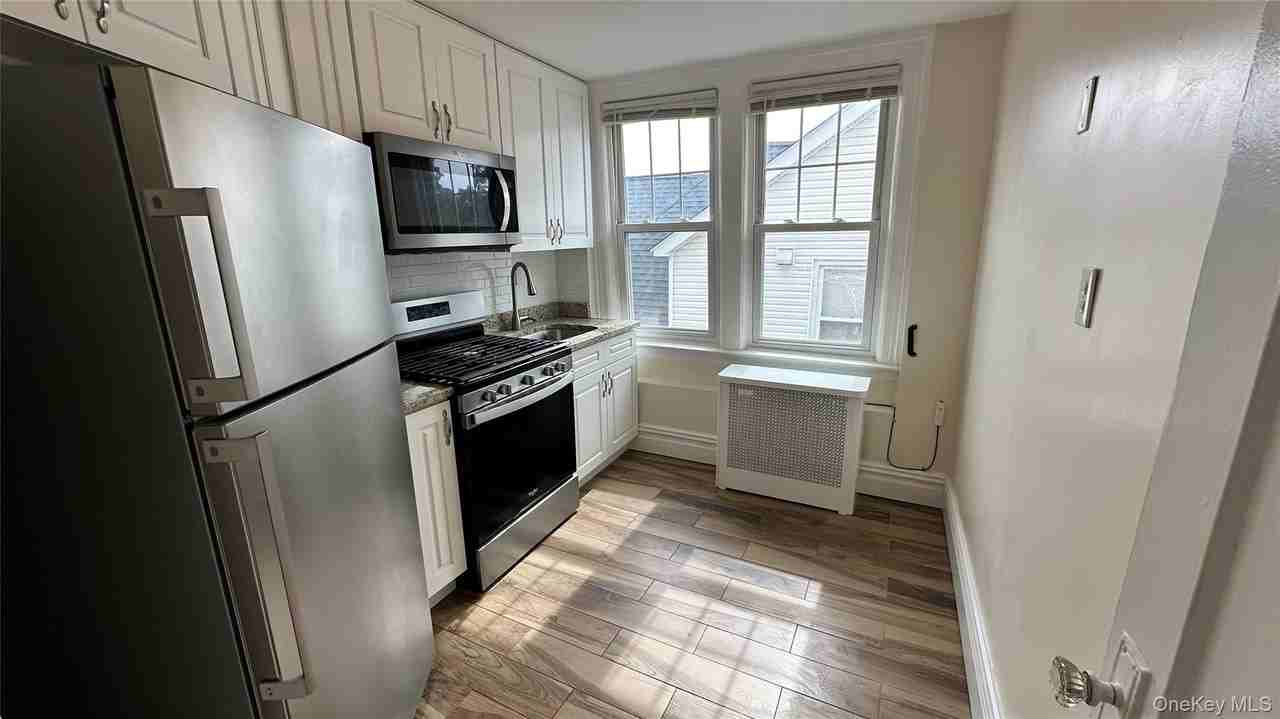 539 W 232nd St - Photo 7 of 15