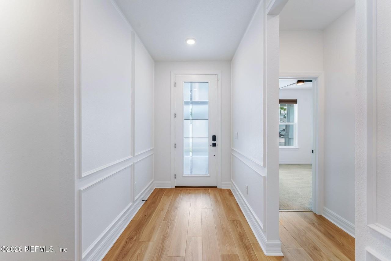 12452 Royal Red Way - Photo 3 of 33