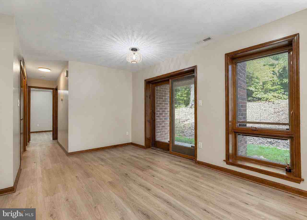 23243 Rosewood Ct ##C-4 - Photo 4 of 36