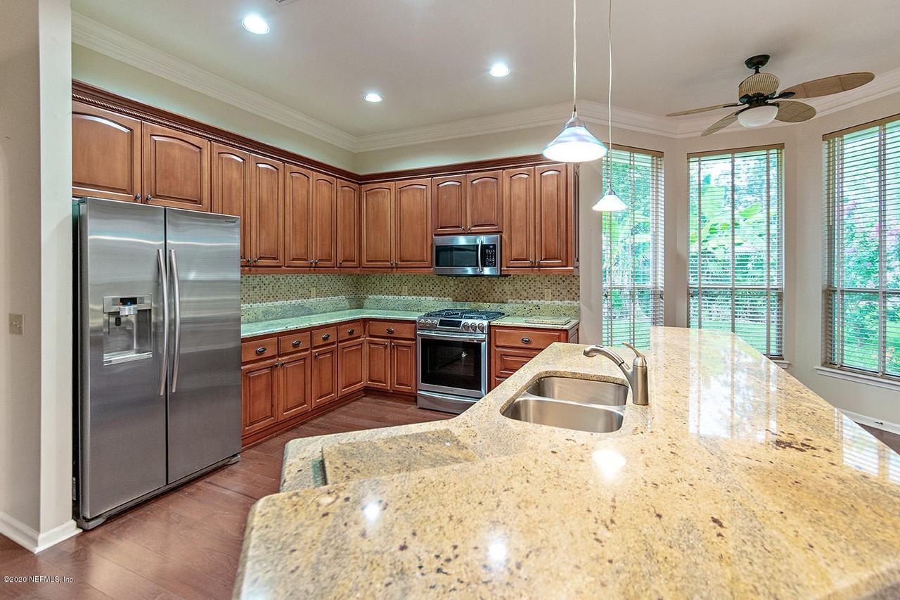 12980 Biggin Church Rd S - Photo 5 of 21