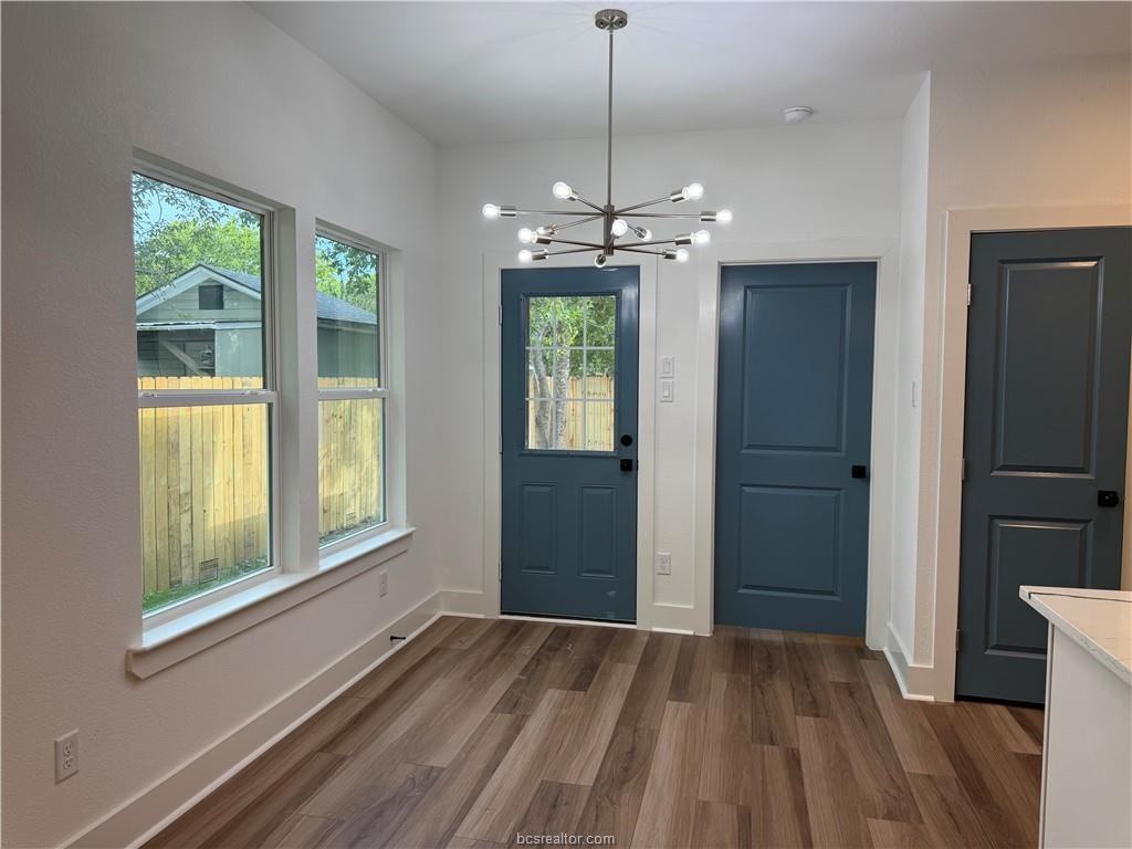 605 E 21st St #1 - Photo 6 of 13