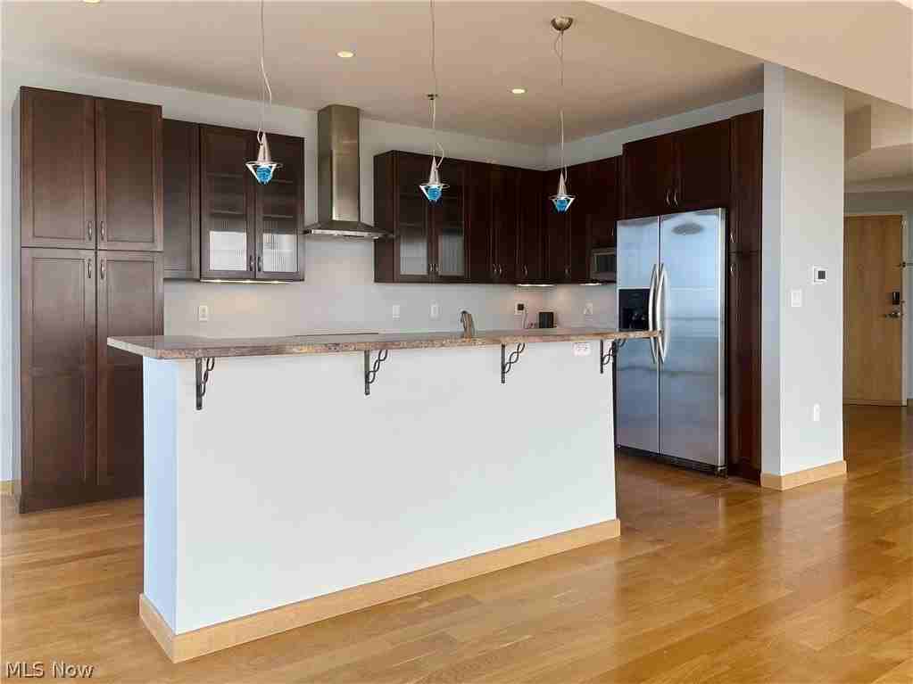 701 W Lakeside Ave #1110 - Photo 6 of 32