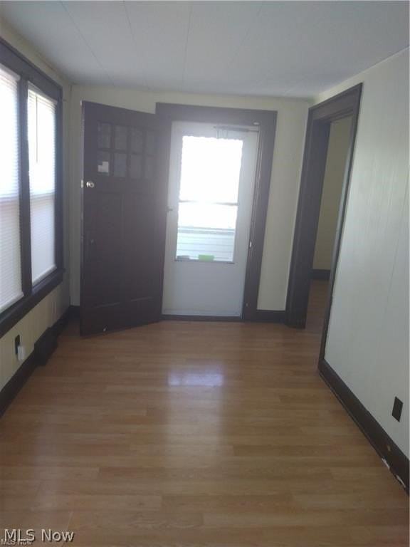 1935 Cherry Hill Ave - Photo 6 of 14