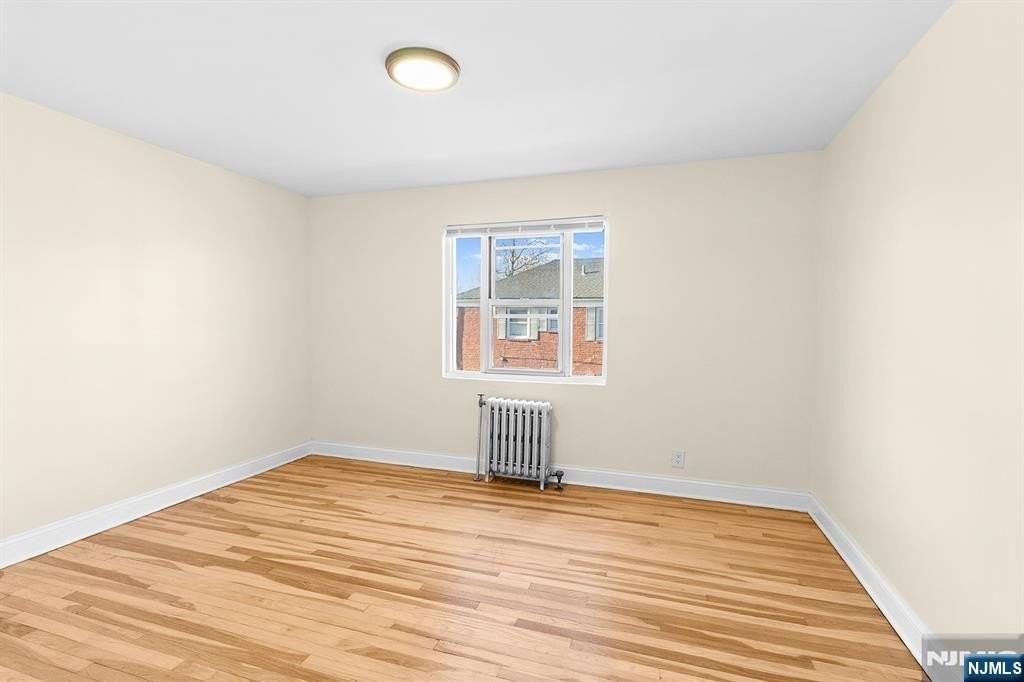 28 E Sheffield Ave #B20 - Photo 7 of 18