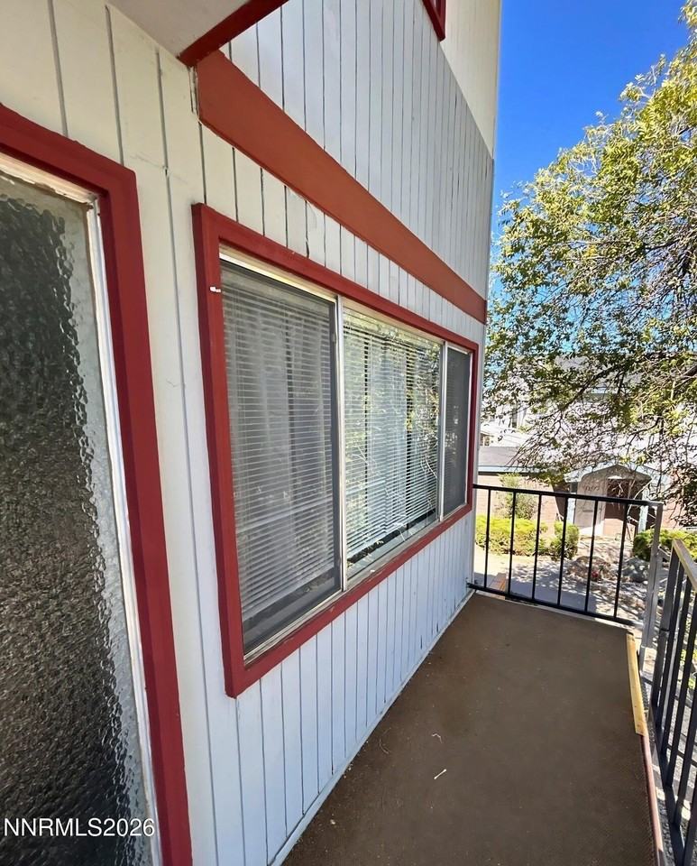 3287 Gypsum Rd - Photo 2 of 8