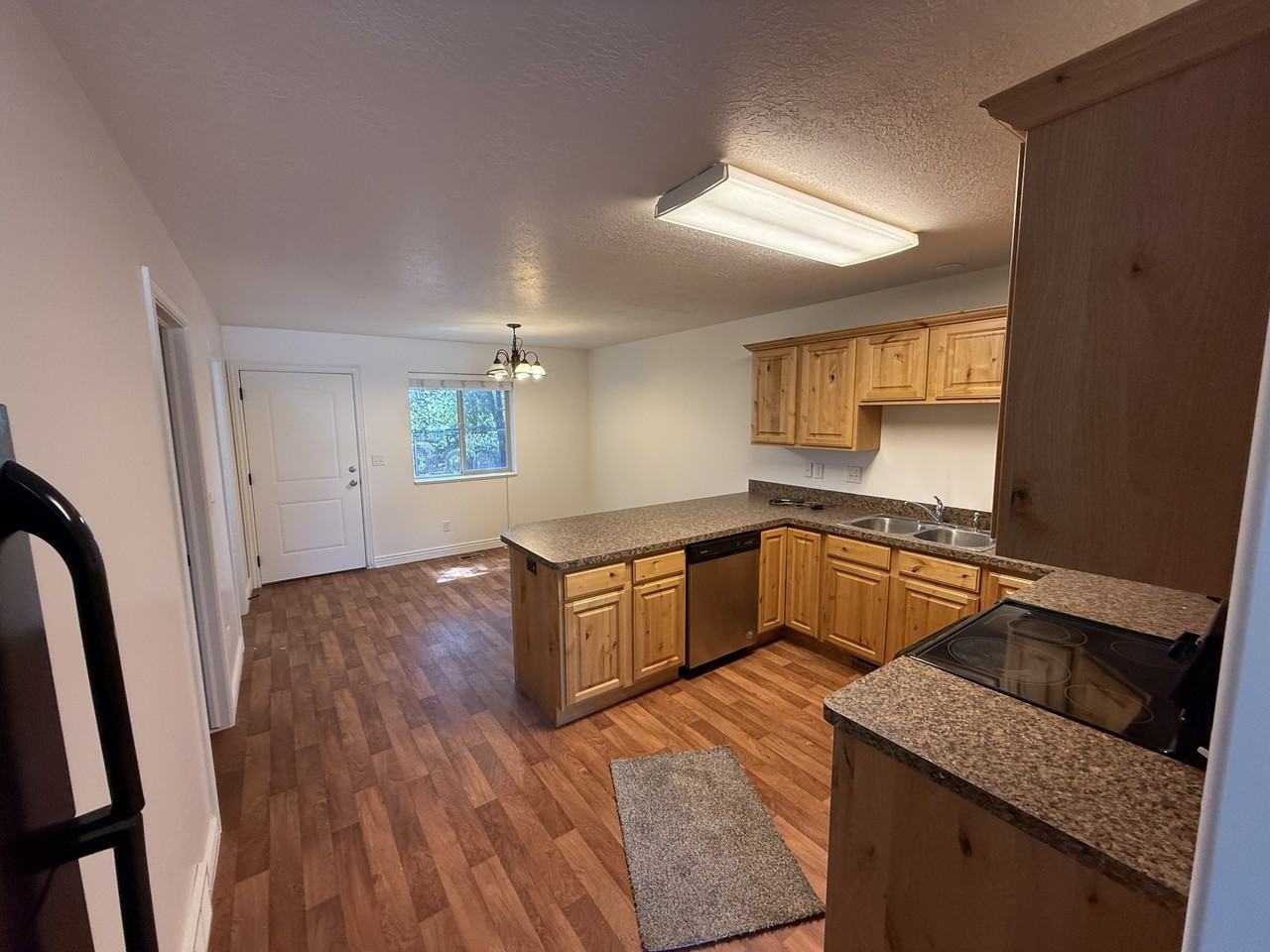 1720 East Main Street - 205Unit 205 #205 - Photo 4 of 11