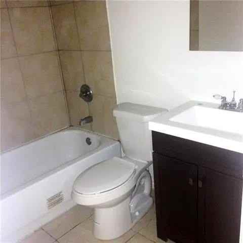 4221 Freret St - Photo 6 of 11