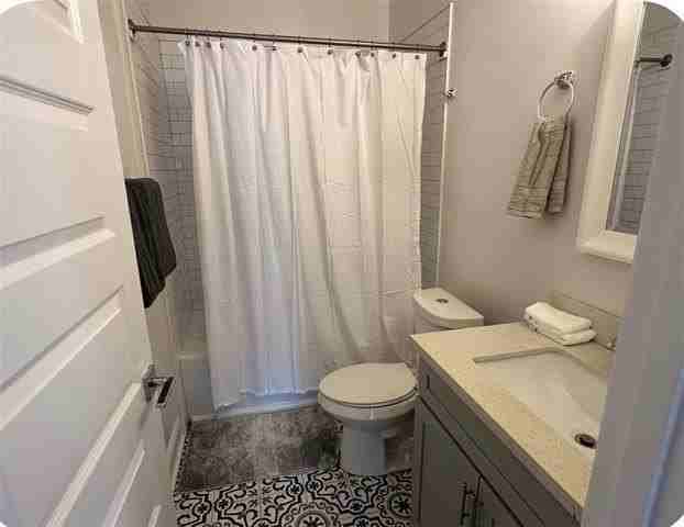 1807 New Orleans St - Photo 6 of 10