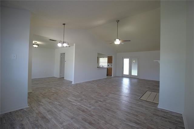 6223 Farrel Dr - Photo 4 of 20