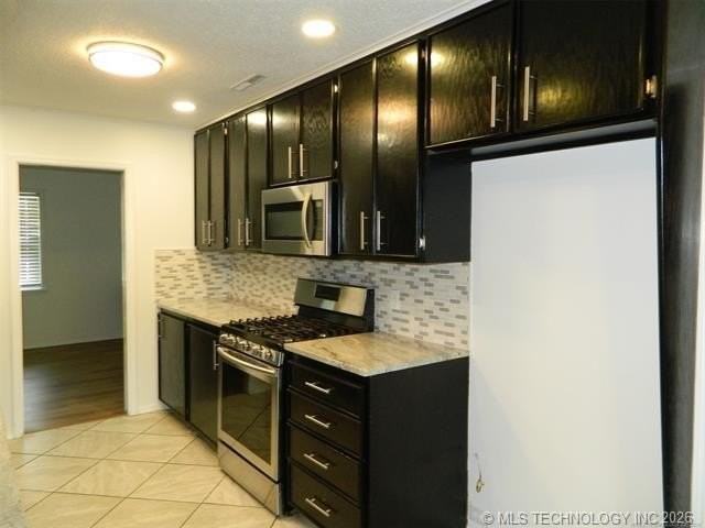 1416 Lariat Dr - Photo 3 of 22