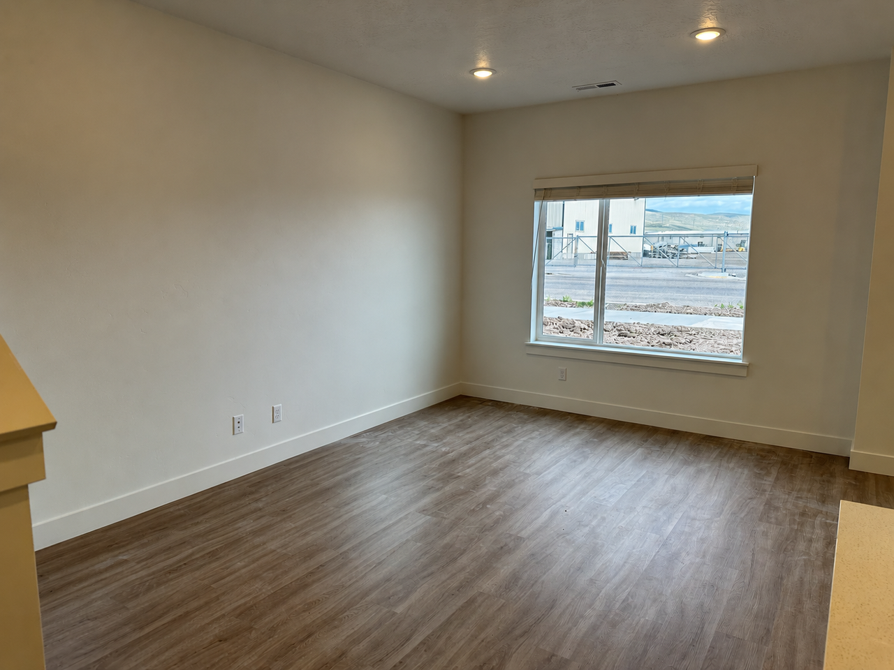 953 N 900 W #1 - Photo 7 of 9