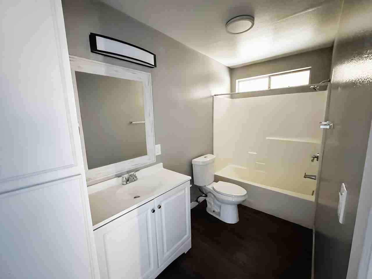 14102 Kornblum Ave #18 - Photo 2 of 4