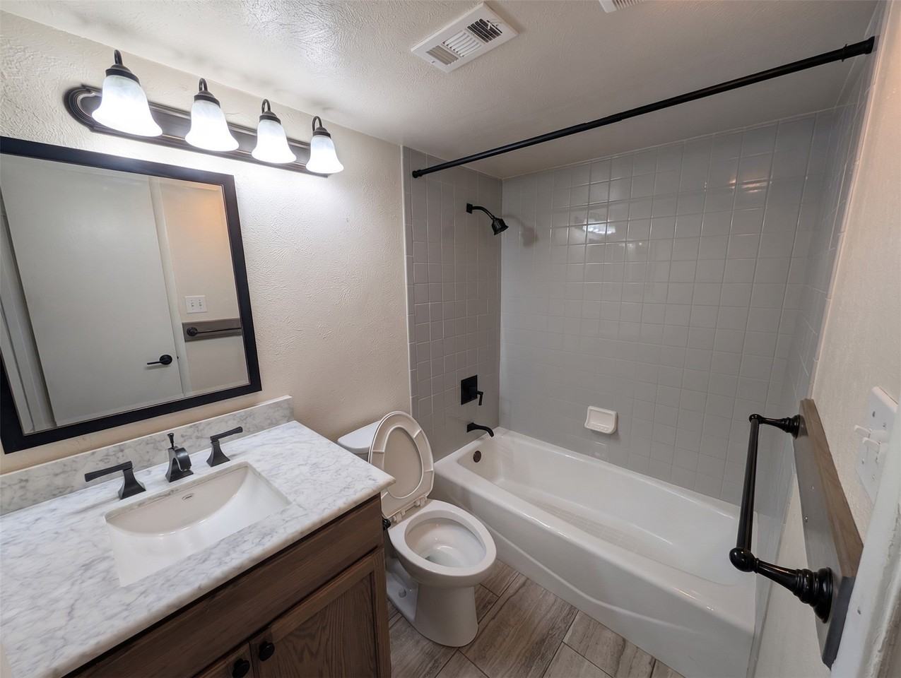 6109 Scenic Dr - Photo 7 of 11
