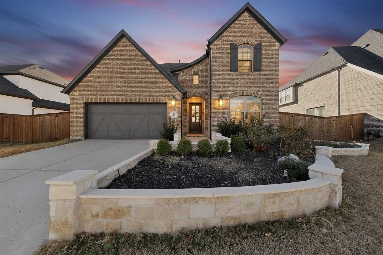 769 Meandering Ln - Photo 2 of 35