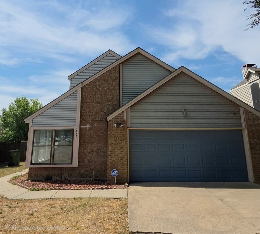 598 Briarcliff Dr - Photo 2 of 11