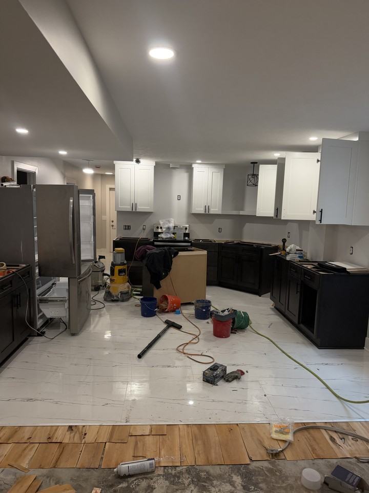 3801 N 53rd St #NA - Photo 5 of 13