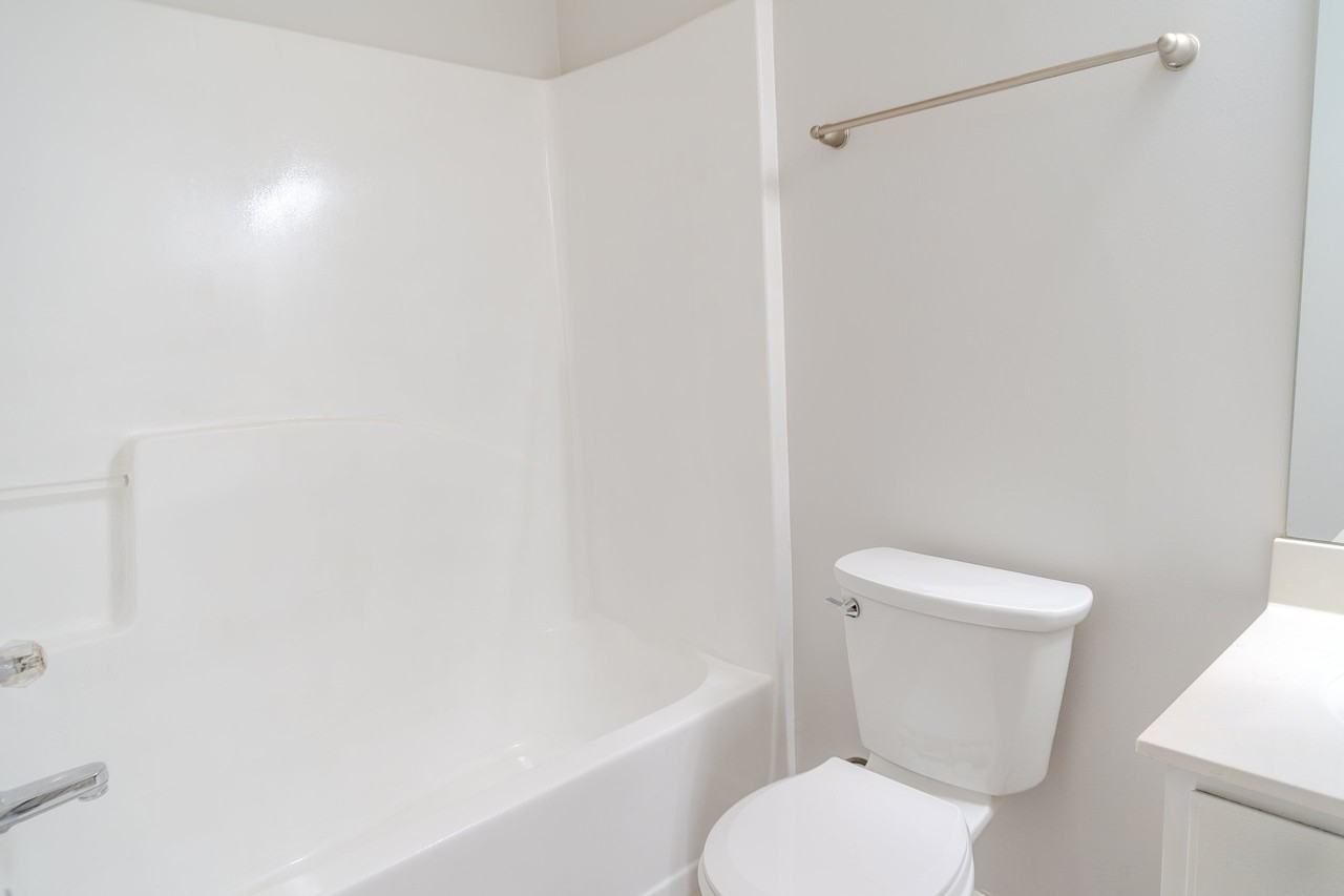 327 Sweetshrub Dr #NA - Photo 4 of 29