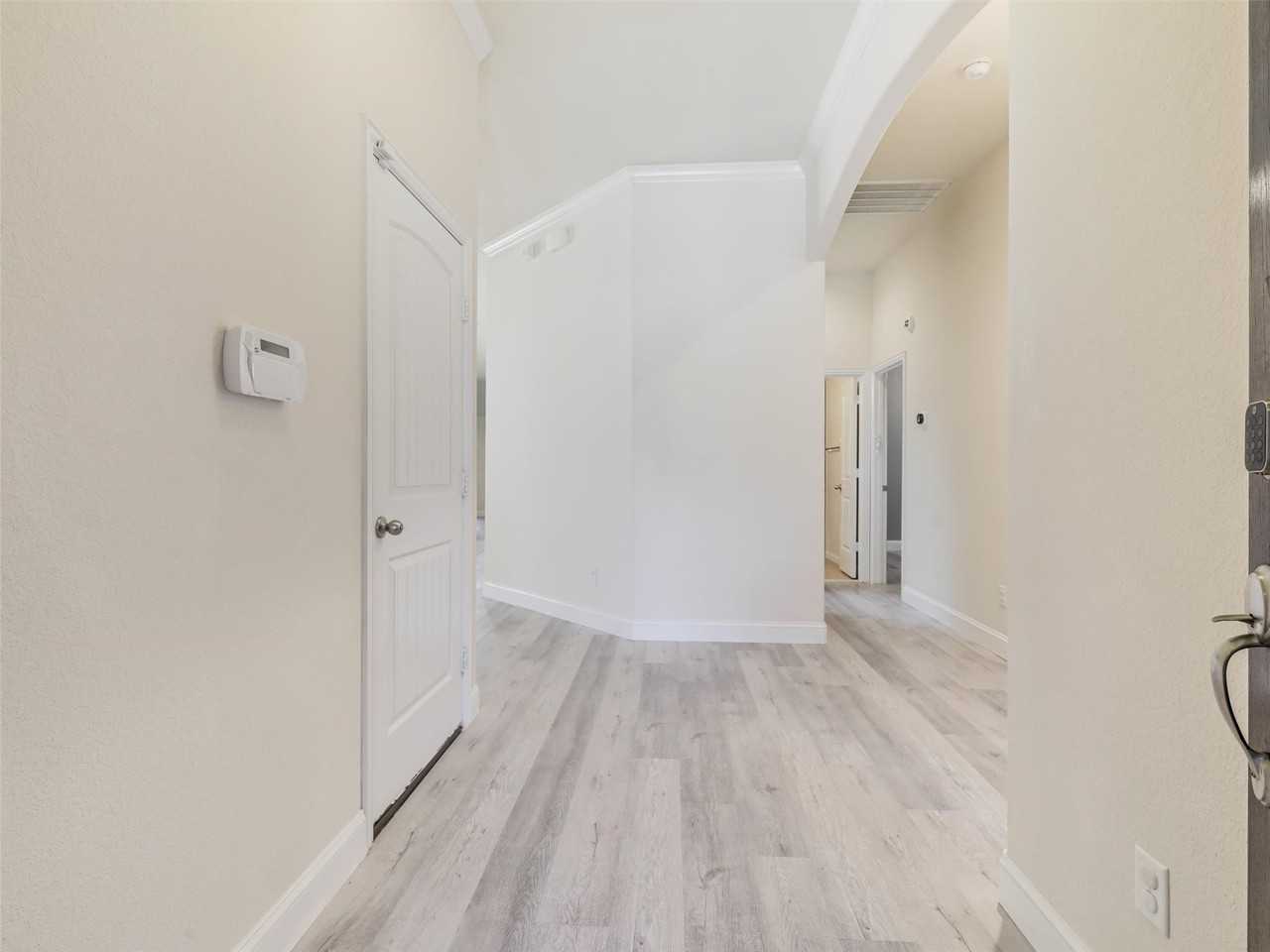 1605 Falconet Ct - Photo 3 of 37