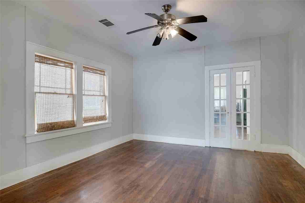 916 W Hickory St - Photo 5 of 16