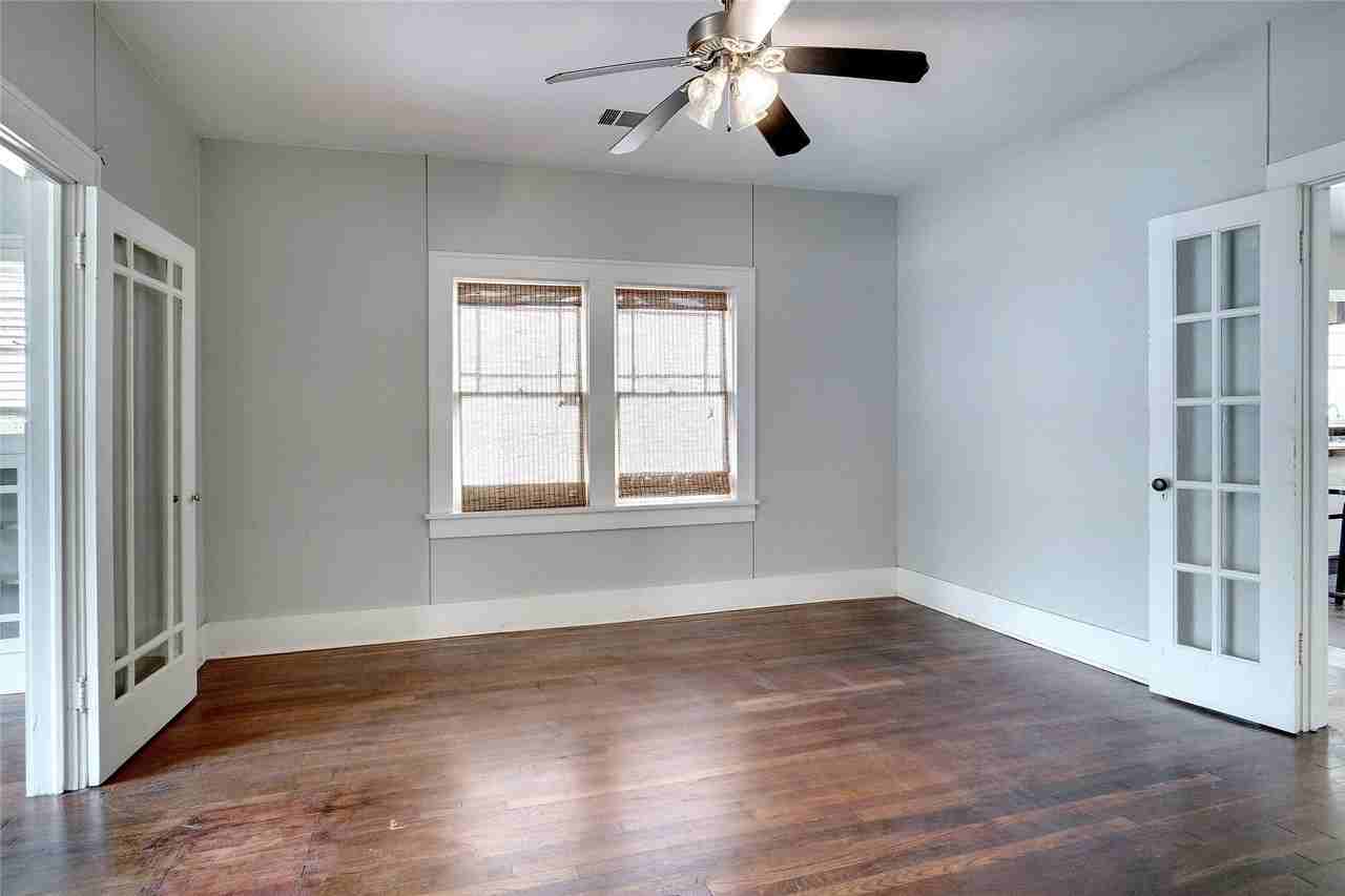 916 W Hickory St - Photo 7 of 16
