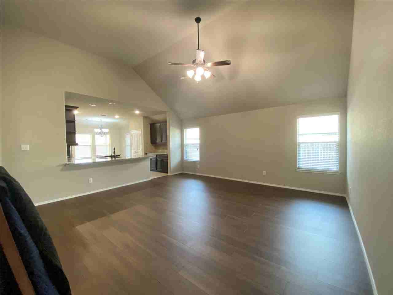 228 Buckskin Dr - Photo 3 of 24