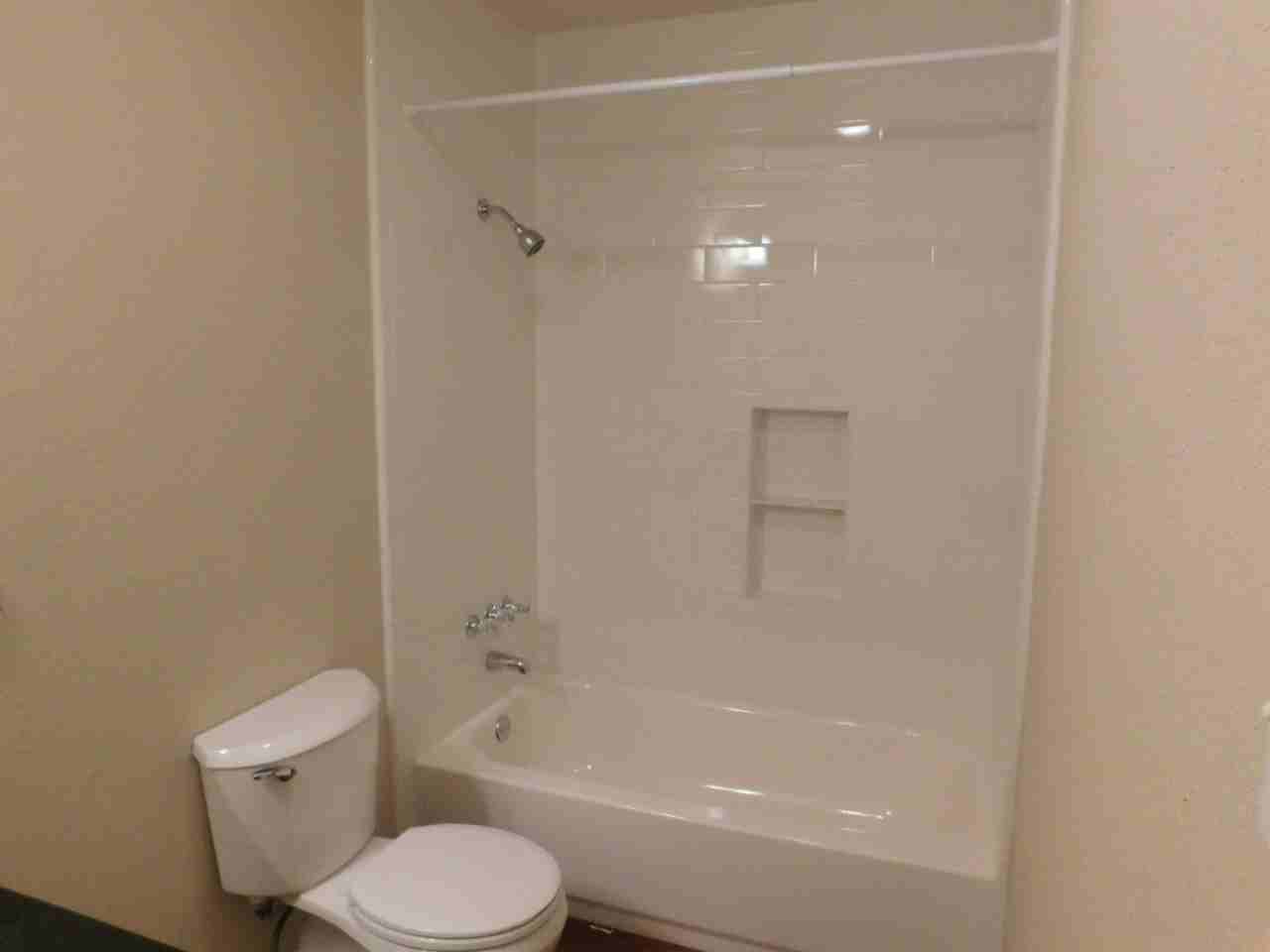 1511 Grantbrook Ln - Photo 4 of 12