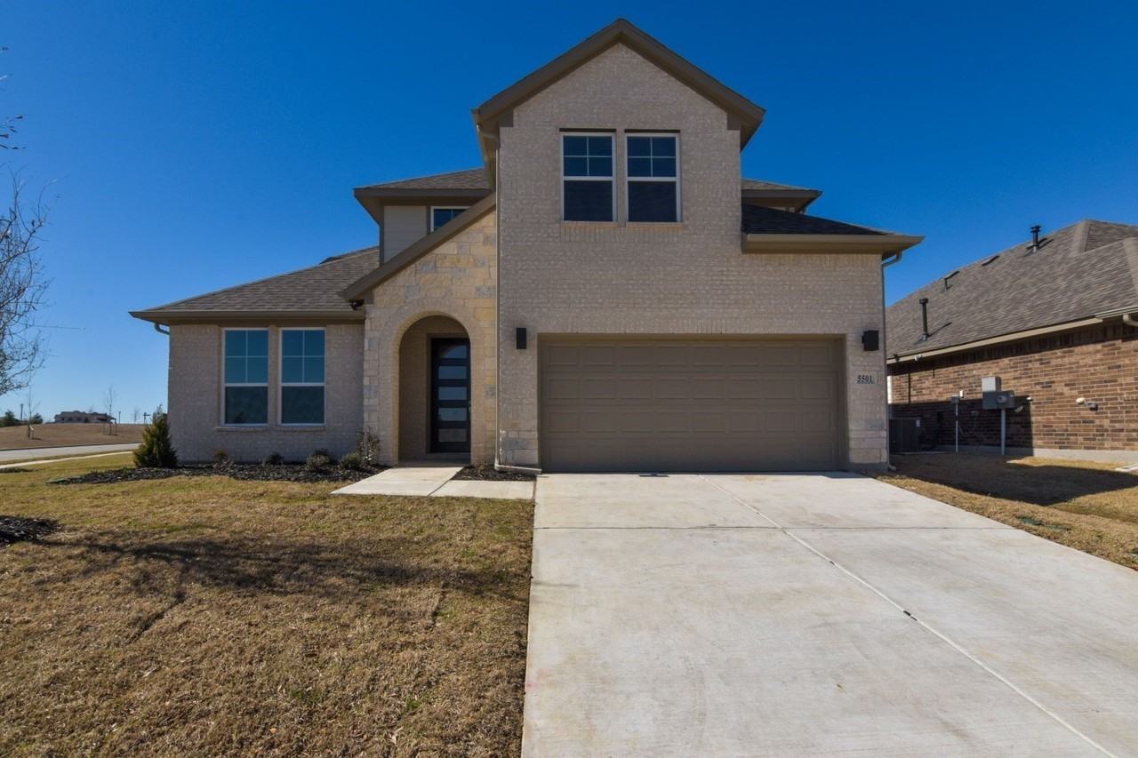 5501 Crestview Dr - Photo 2 of 28