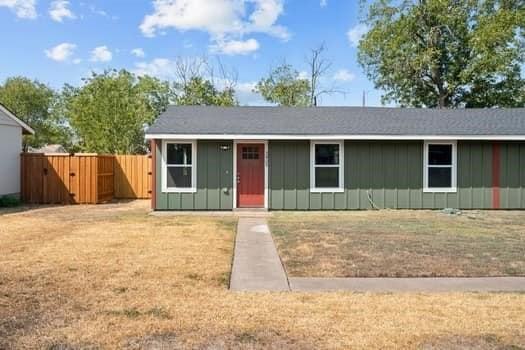 3905 Orlando Ct - Photo 2 of 18