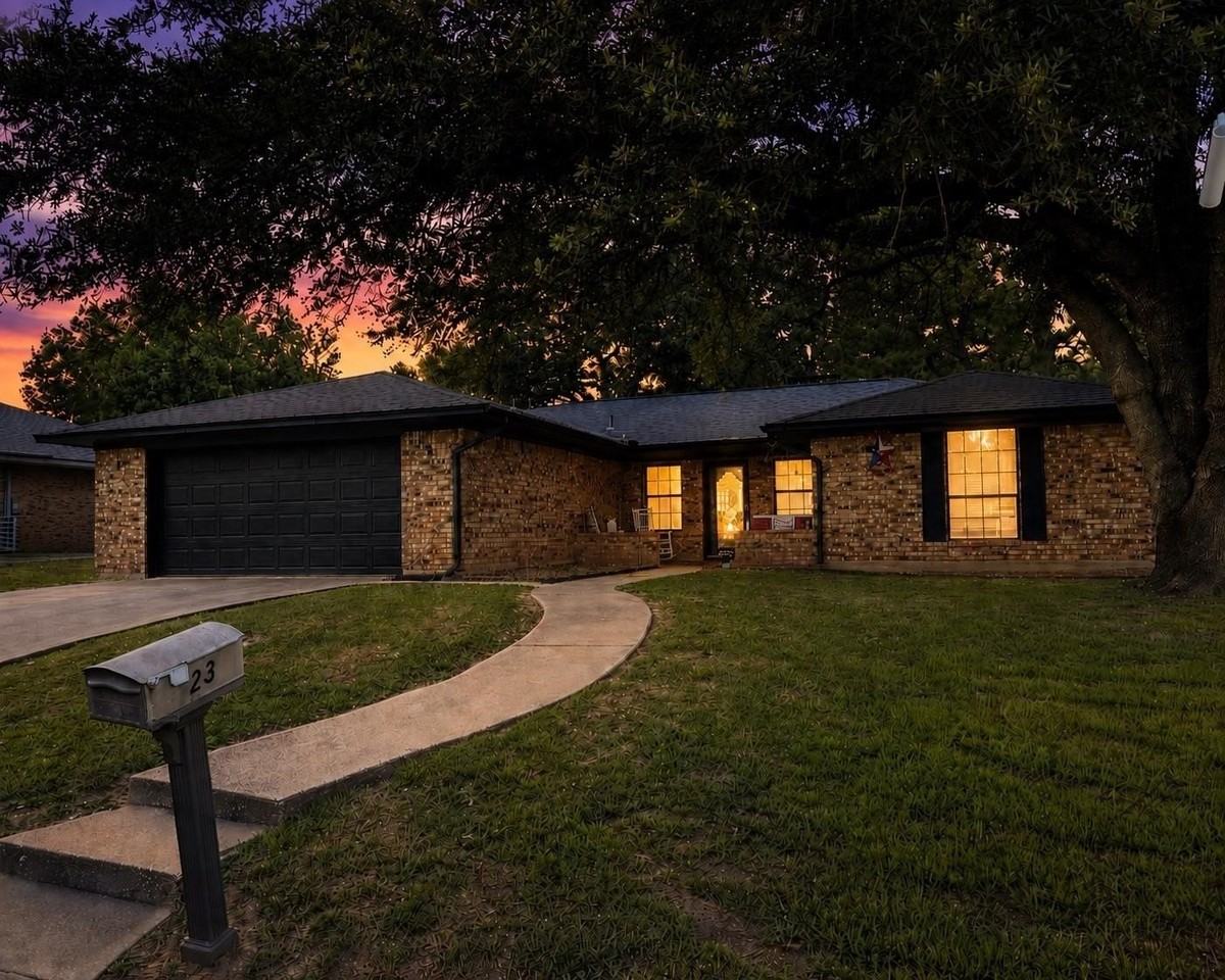 23 Haven Cir - Photo 3 of 22