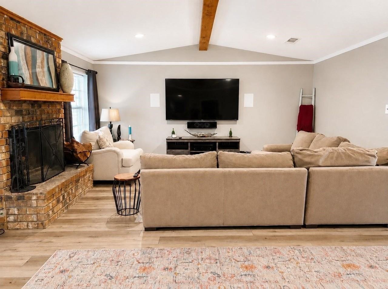 23 Haven Cir - Photo 5 of 22