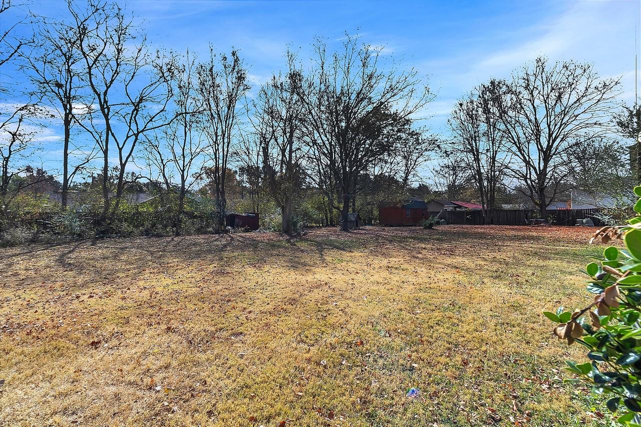 124 Grenadier Dr #NA - Photo 2 of 14
