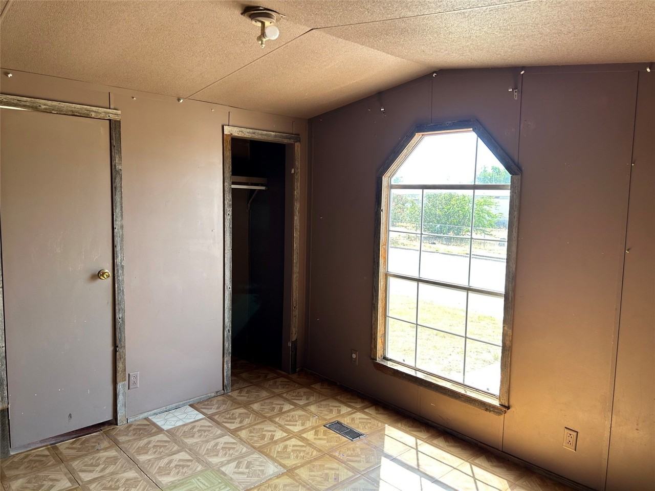 30 West Trl - Photo 4 of 11