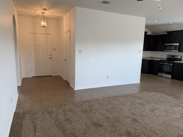 800 Elm Grv - Photo 5 of 16
