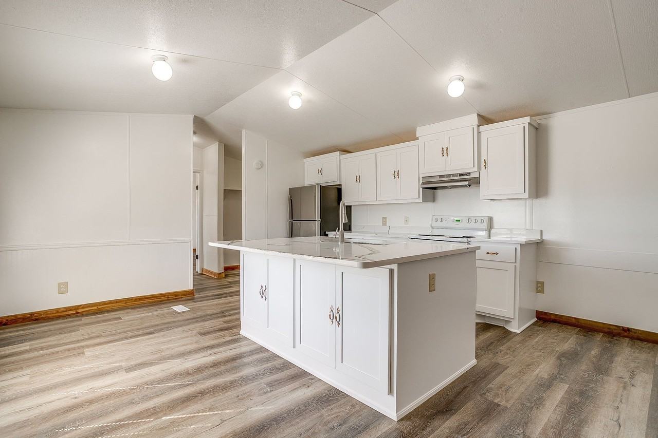 4252 Fm 67 - Photo 6 of 20