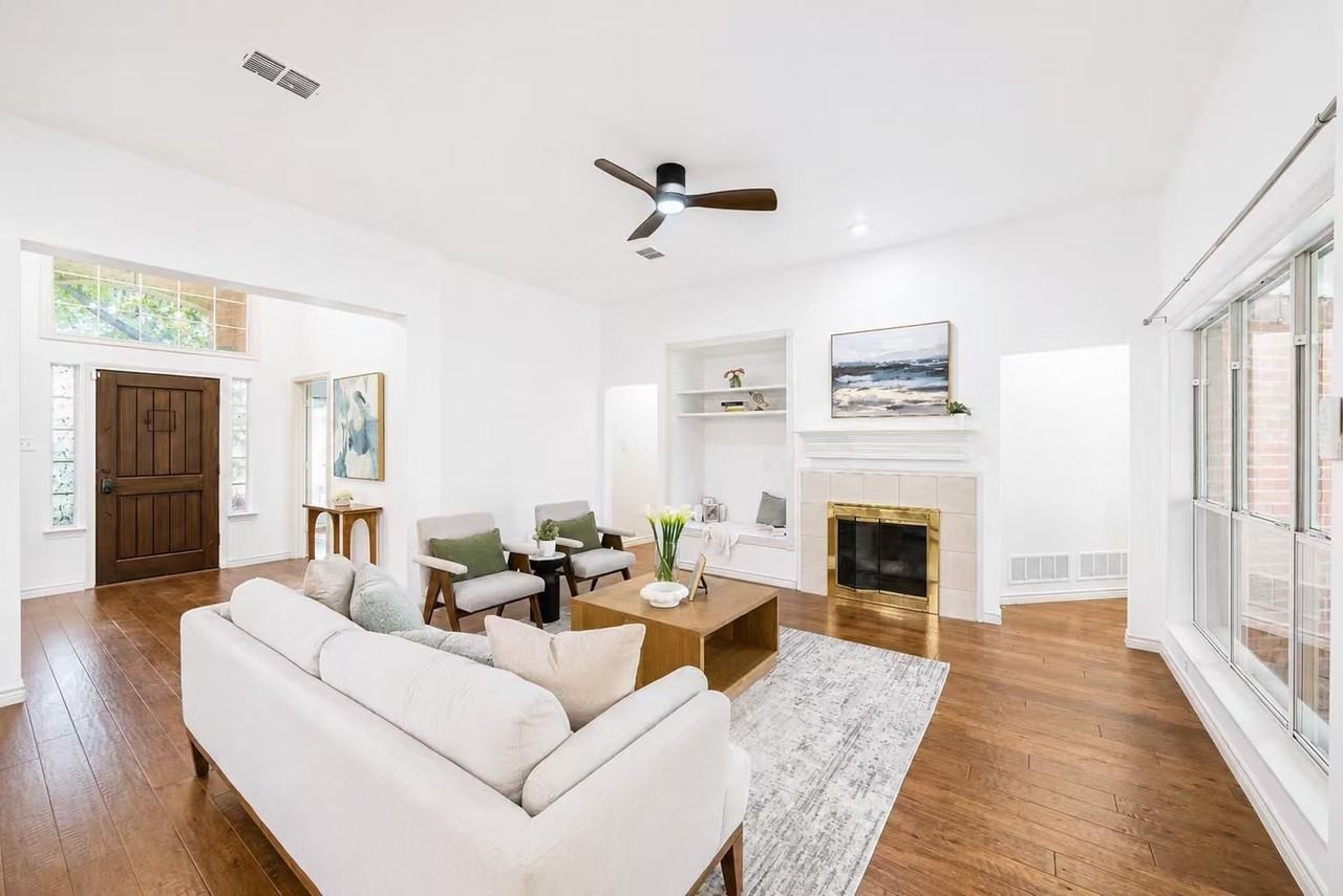 306 Fairfax Dr - Photo 3 of 31