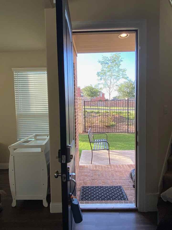 3657 Harebell Dr - Photo 4 of 28