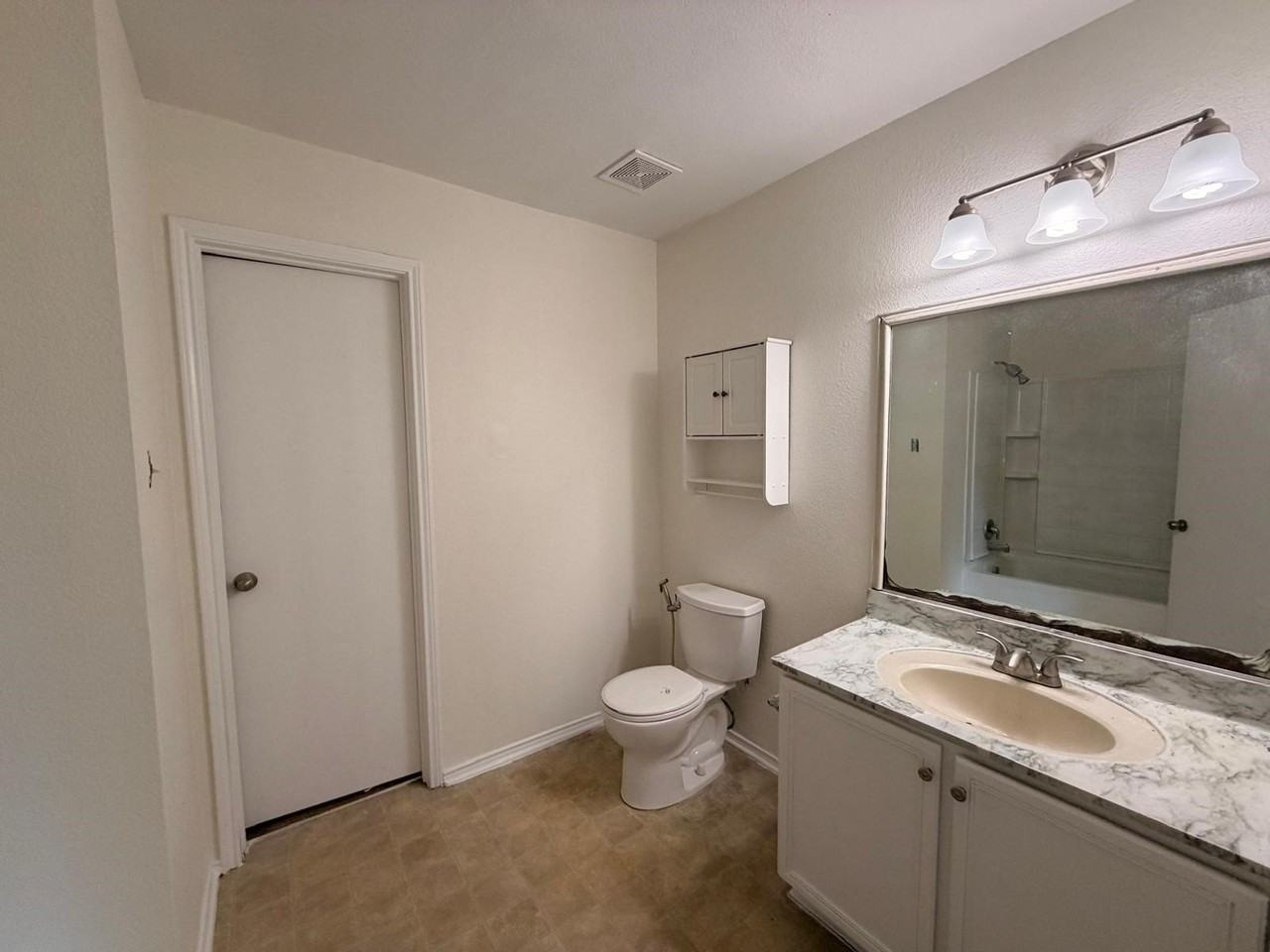 12600 Skeeter Dr - Photo 3 of 14