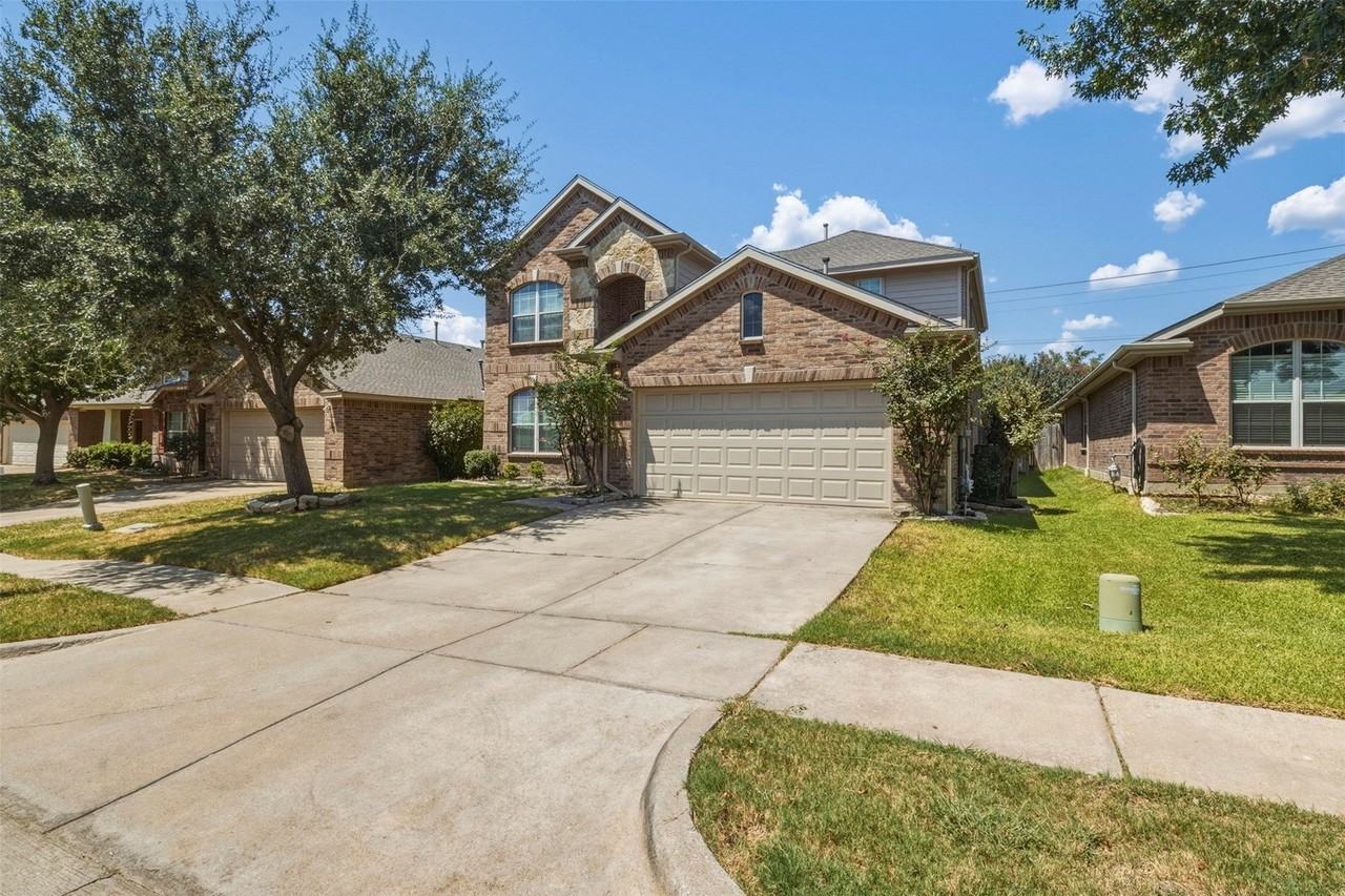 507 Moonrise Dr - Photo 3 of 40
