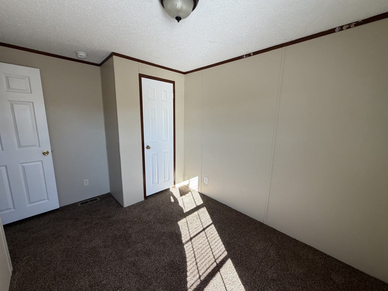 25535 Nuway Ave #201 - Photo 6 of 9
