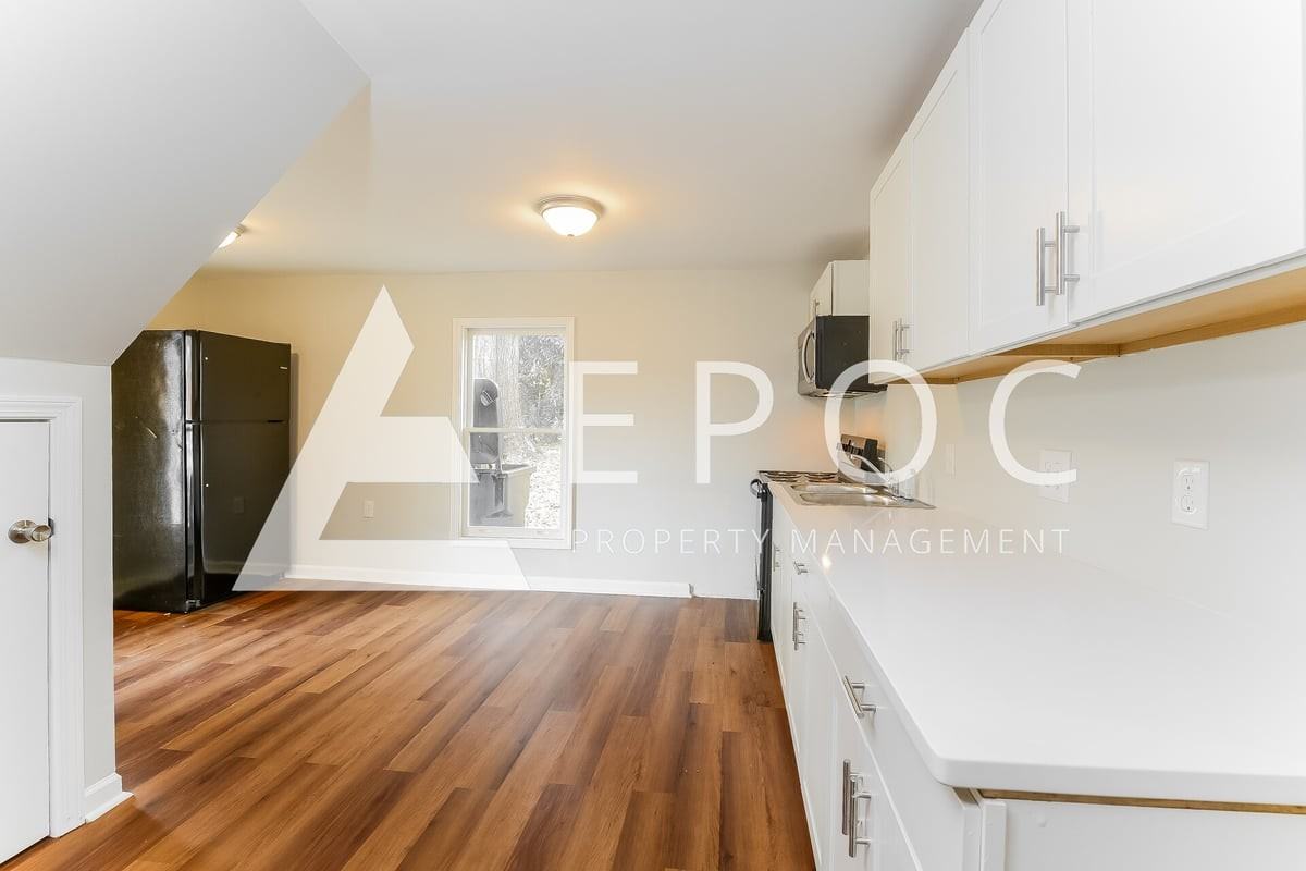 615 Kivett St - Photo 4 of 15