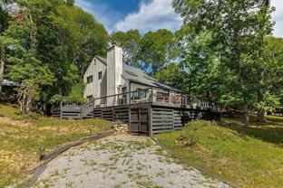 1 Spyglass Ln - Photo 1 of 1