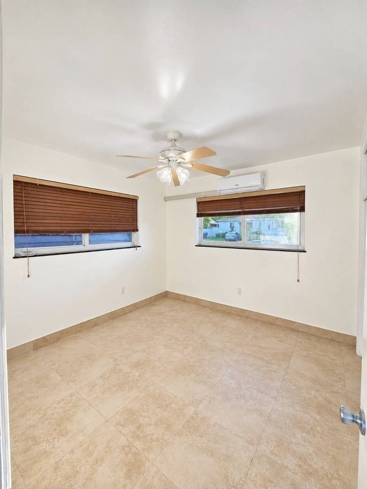 2723 Sw 33rd Ct #2725-1 - Photo 3 of 3