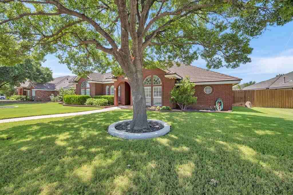 5305 Ridgefield Ct - Photo 2 of 50