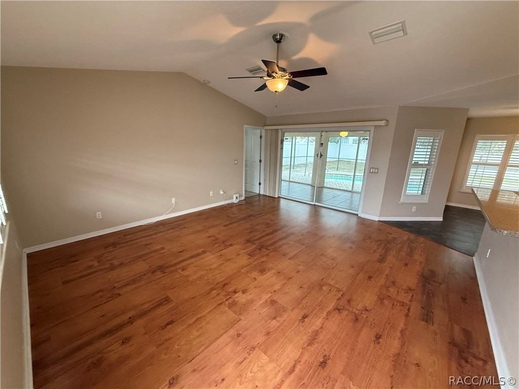 1035 S Brookfield Dr - Photo 2 of 24