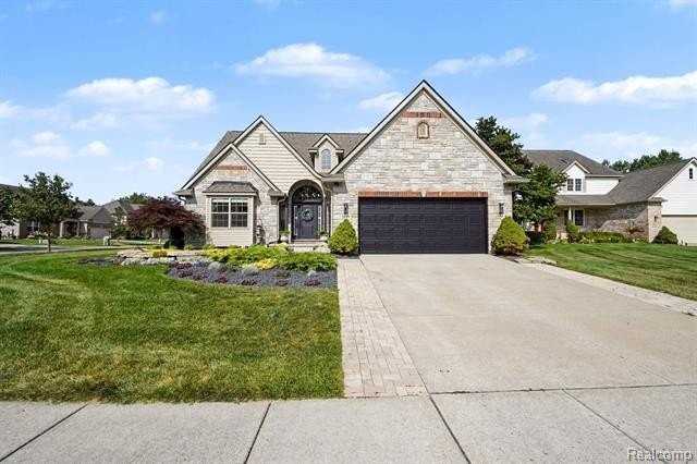2825 Alorington Ct - Photo 2 of 40