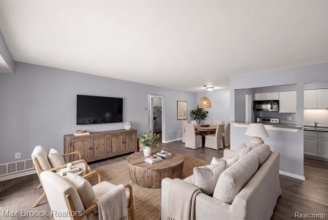 23673 Village House Dr S #5A - Photo 4 of 24