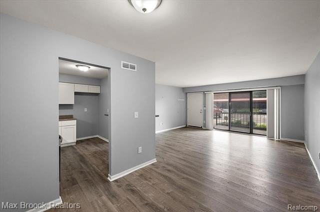23673 Village House Dr S #5A - Photo 7 of 24