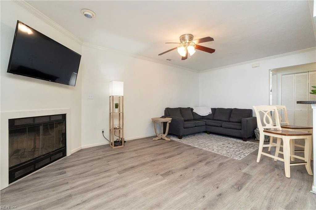 2297 Estuary Ct - Photo 6 of 35
