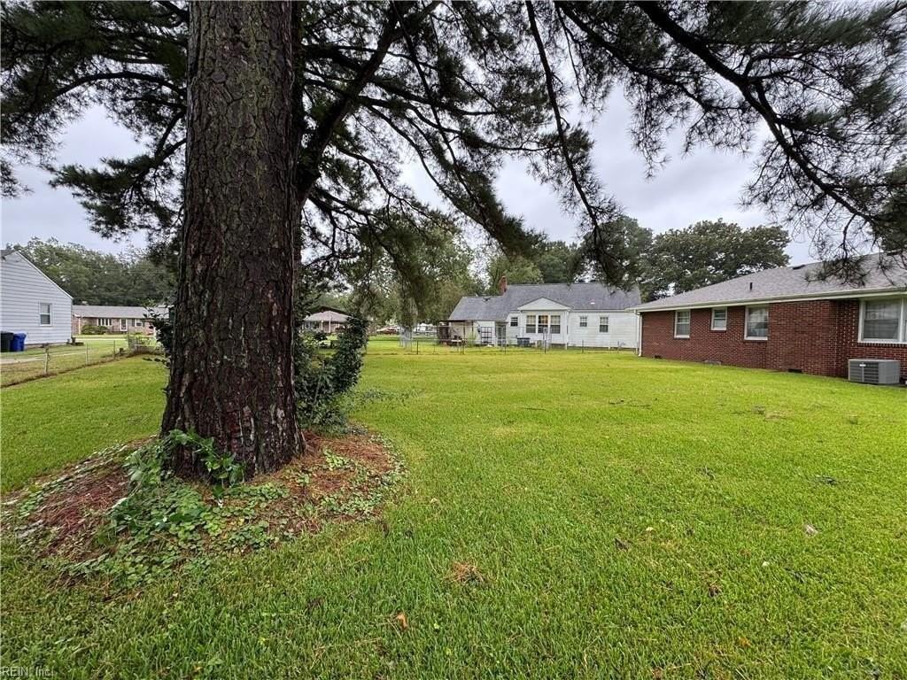 603 Mimosa Rd - Photo 4 of 20
