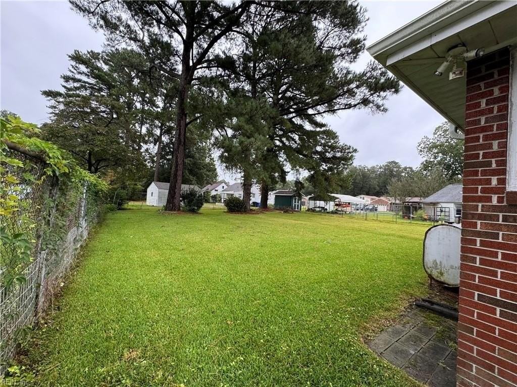 603 Mimosa Rd - Photo 6 of 20
